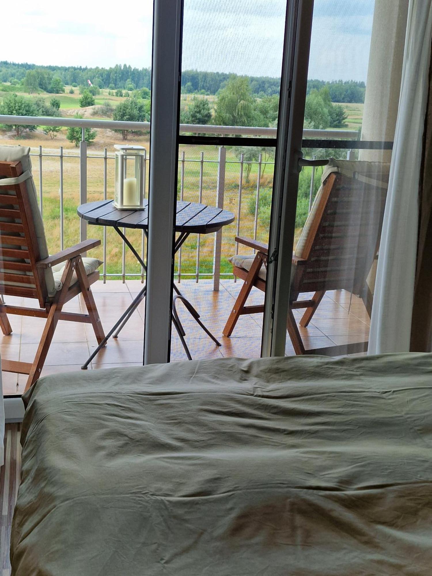 Apartgolf Sobienie Krolewskie Sobienie Szlacheckie Exterior photo